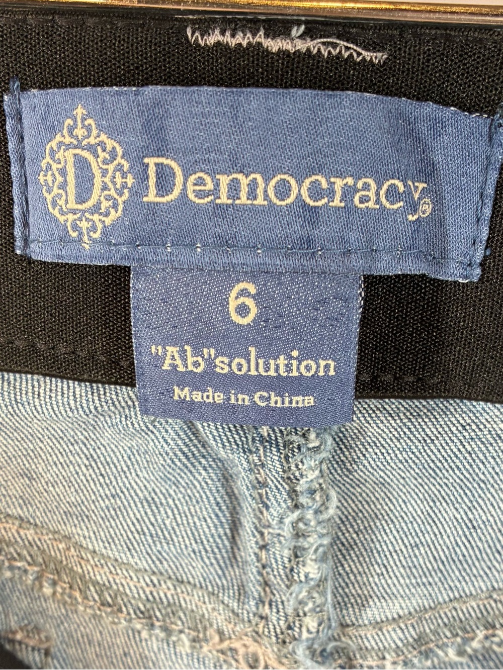 Democracy Ab Solution Denim Shorts Size 6 Blue Stretch - Picture 3 of 5